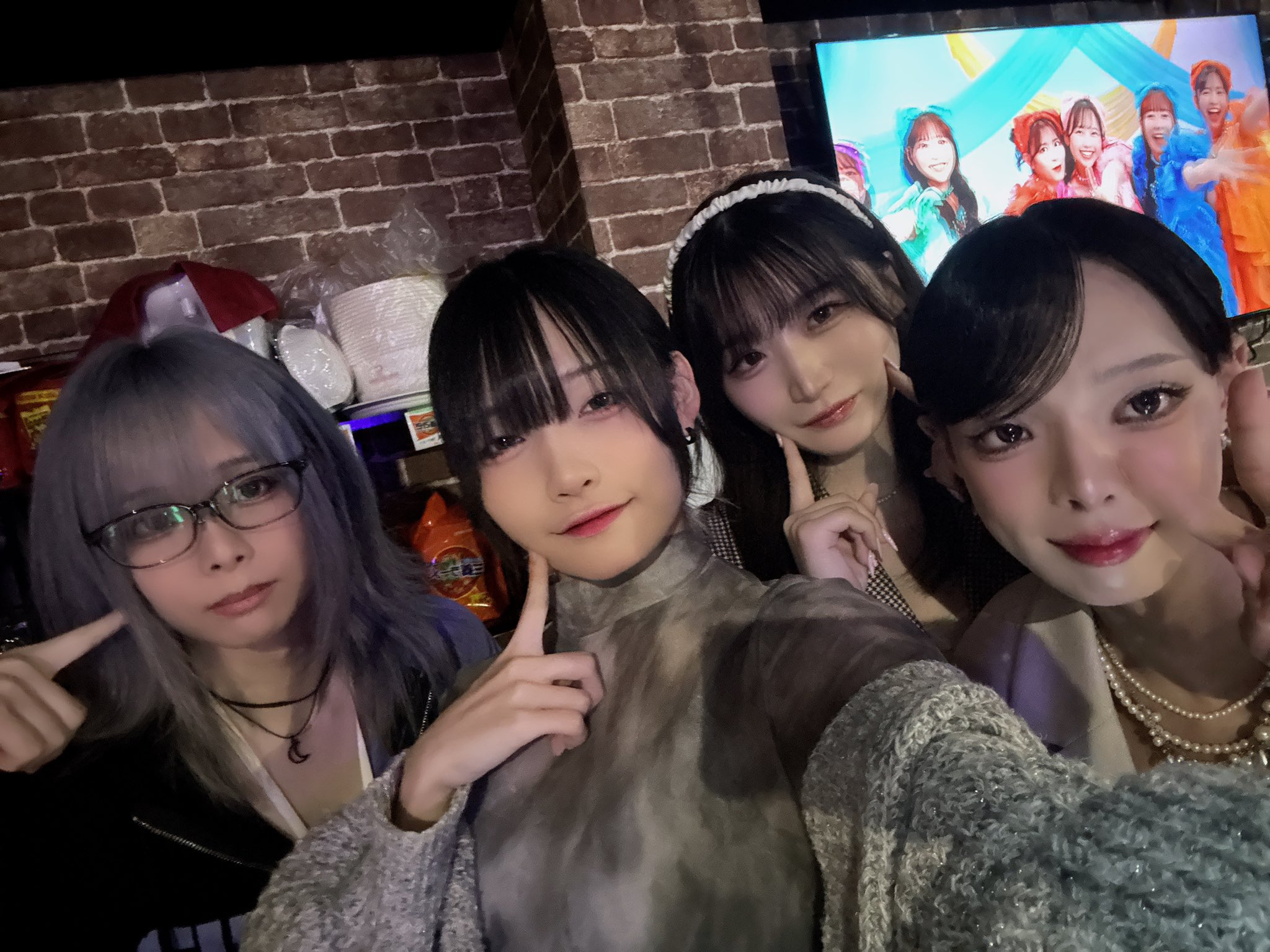 card-3
